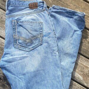 BKE Jeans Men's Blue Denim 38x30 Regular Derek Distressed Worn Outdoors Casual
